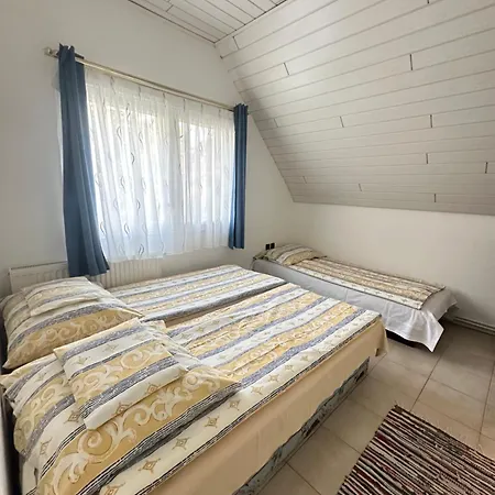 Rita Balatonszéplak Apartamento *
